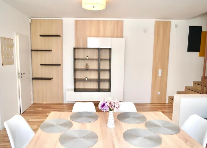 Golden Relax באלאטונפורד