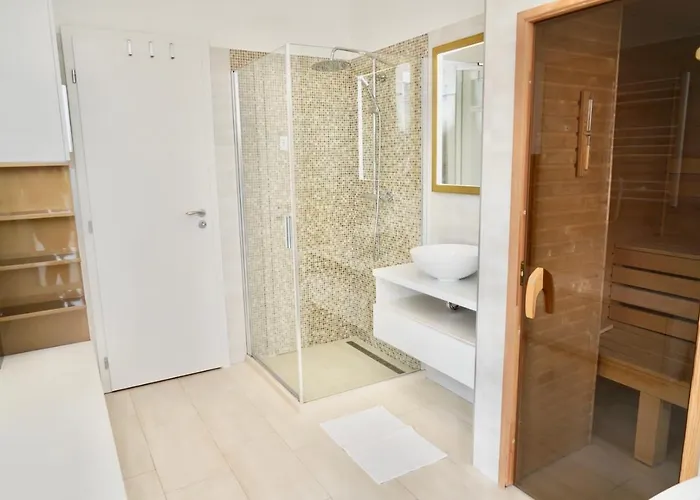 Golden Relax באלאטונפורד